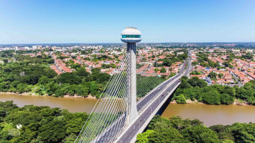 Teresina em versos e canções